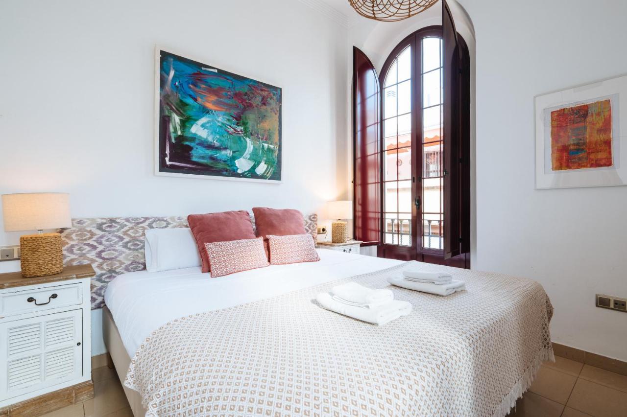 Homeyseville-Amazing Penthouse Giralda Views 8 Pax, Parking Optional Экстерьер фото