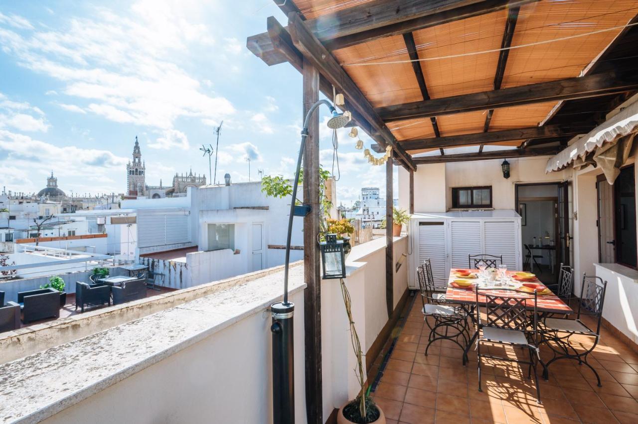 Homeyseville-Amazing Penthouse Giralda Views 8 Pax, Parking Optional Экстерьер фото