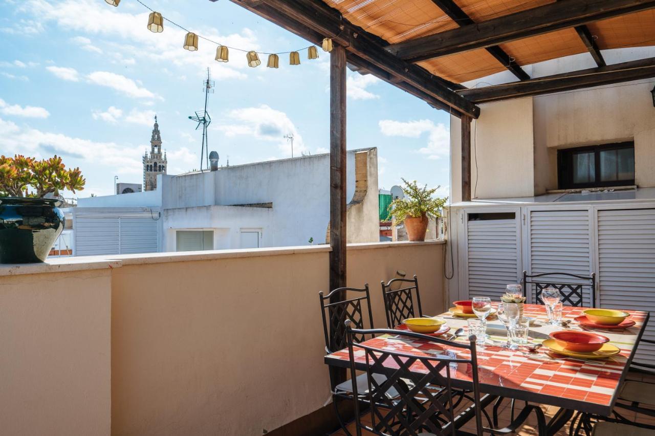 Homeyseville-Amazing Penthouse Giralda Views 8 Pax, Parking Optional Экстерьер фото