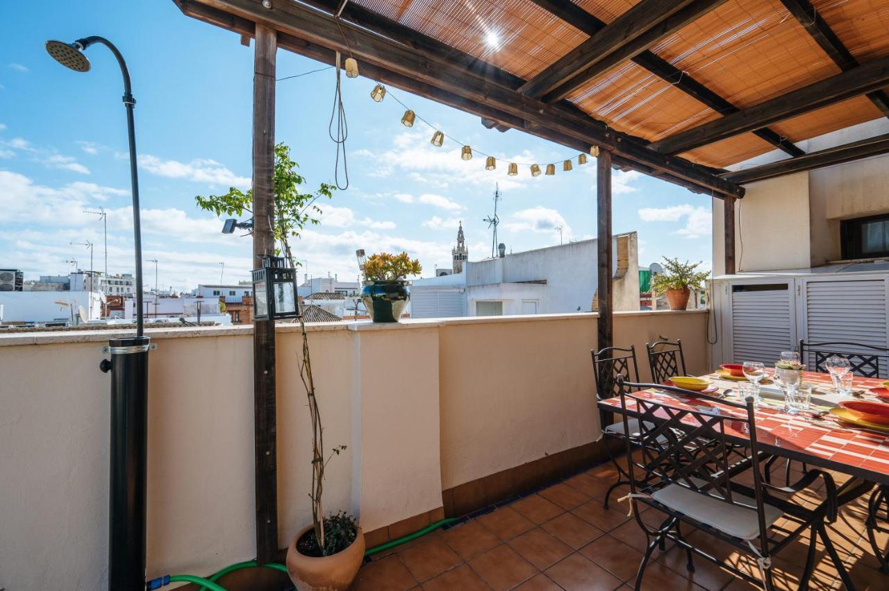 Homeyseville-Amazing Penthouse Giralda Views 8 Pax, Parking Optional Экстерьер фото