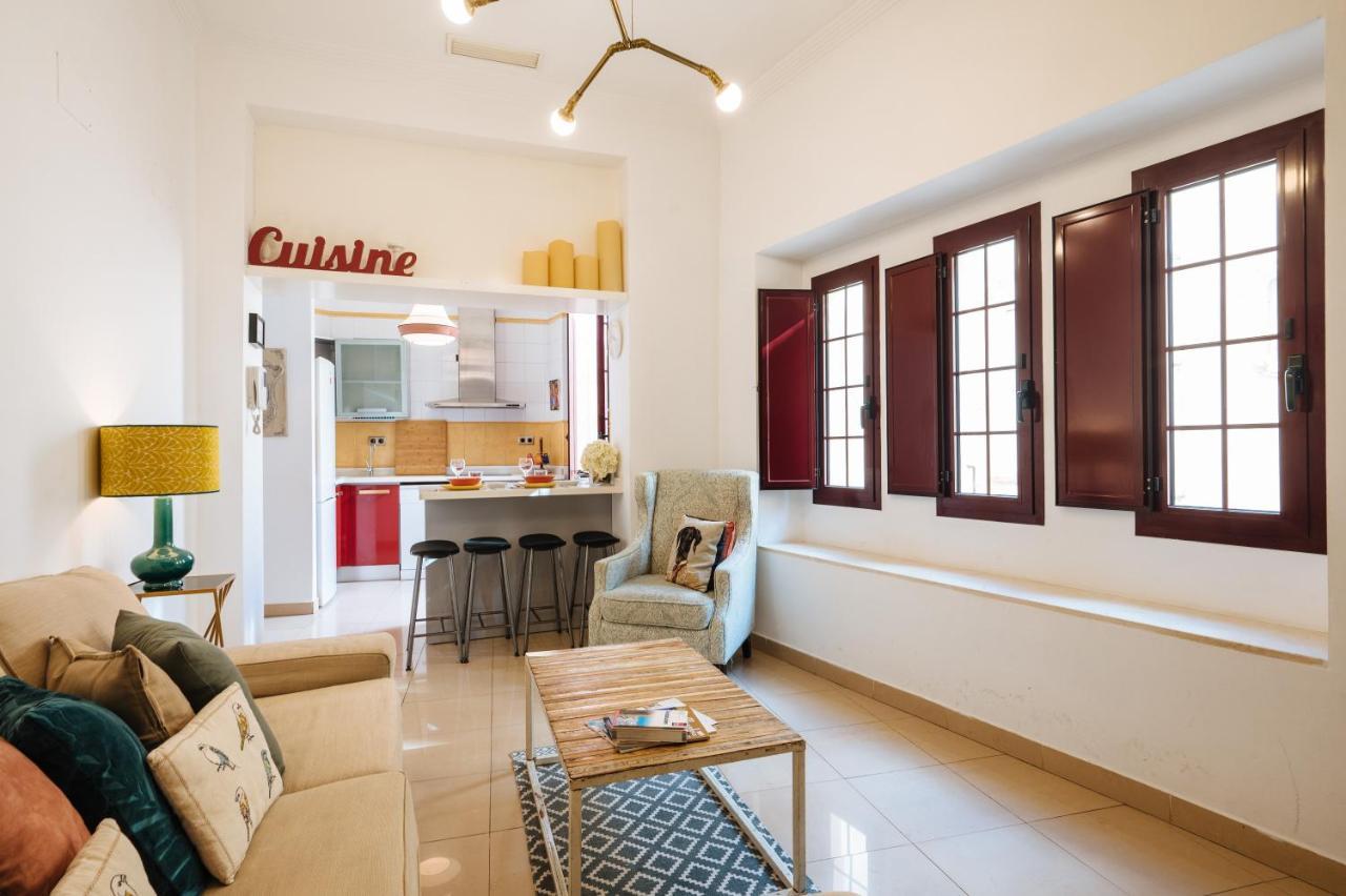 Homeyseville-Amazing Penthouse Giralda Views 8 Pax, Parking Optional Экстерьер фото