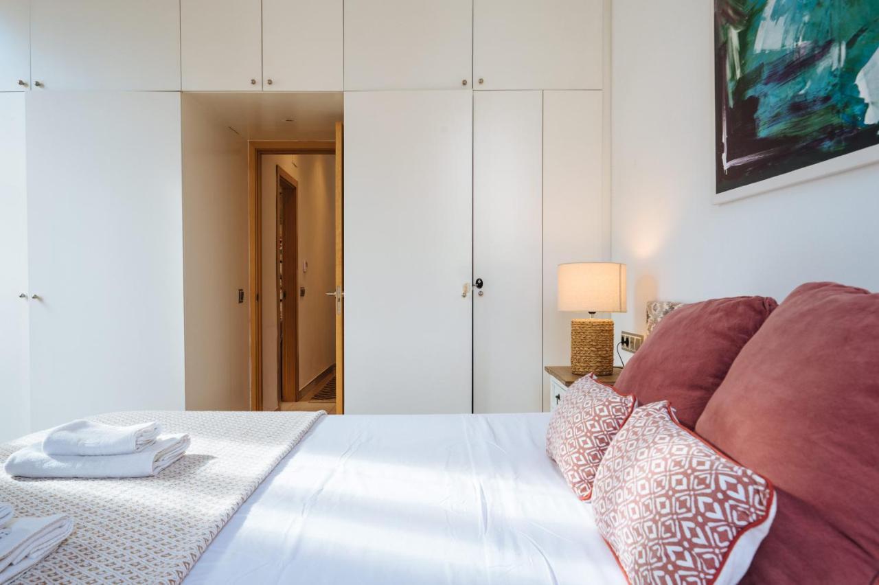 Homeyseville-Amazing Penthouse Giralda Views 8 Pax, Parking Optional Экстерьер фото